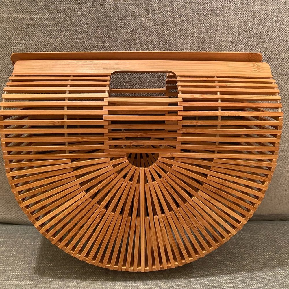 Cult Gaia Ark Clutch